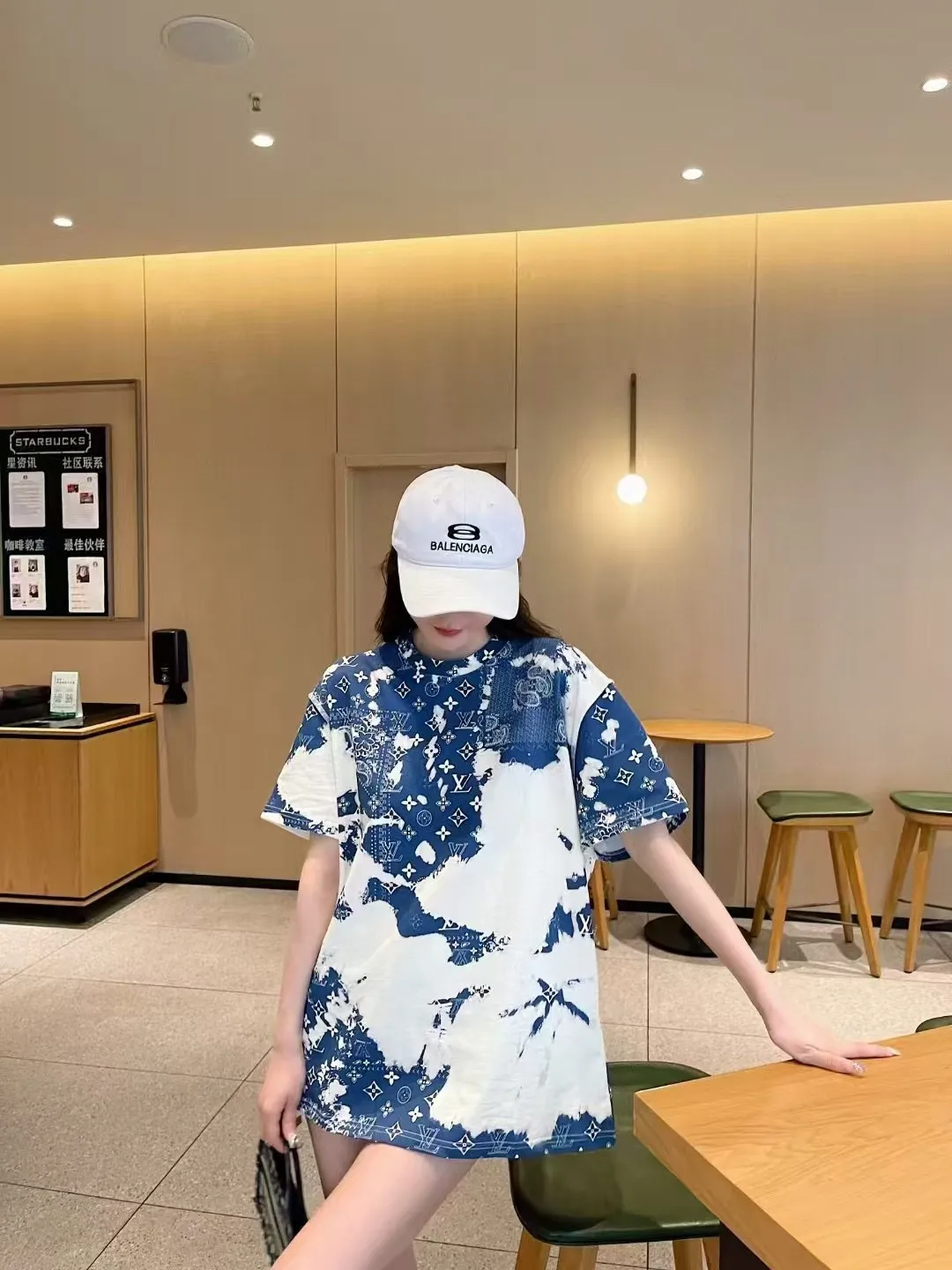 Louis Vuitton/